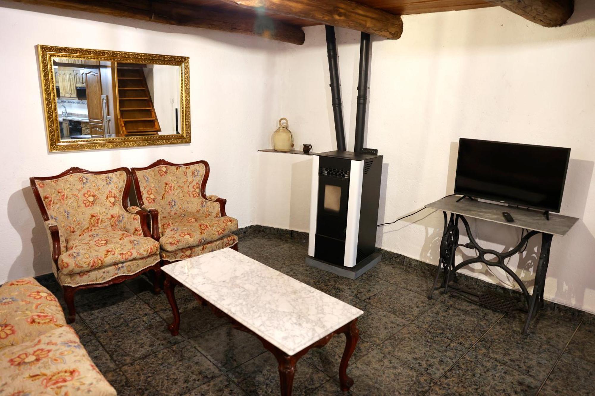 Апартаменты A Casa Do Pozo - As Casas Do Pozo - Folgoso do Courel Экстерьер фото